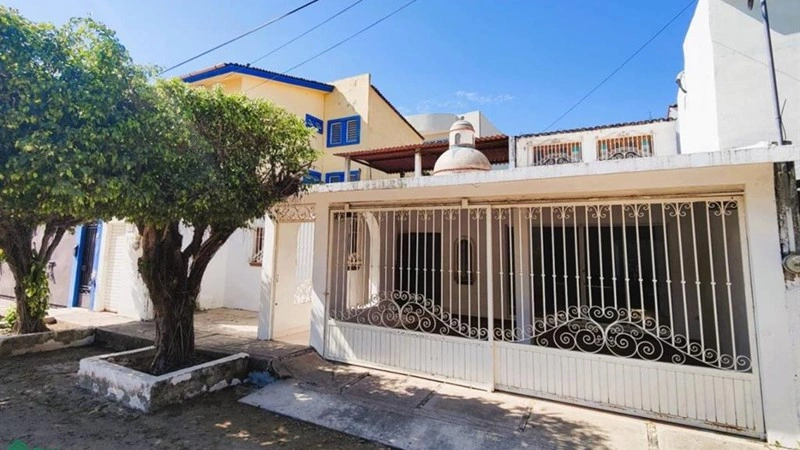 墨西哥普埃尔托瓦亚尔塔宽敞三居住宅