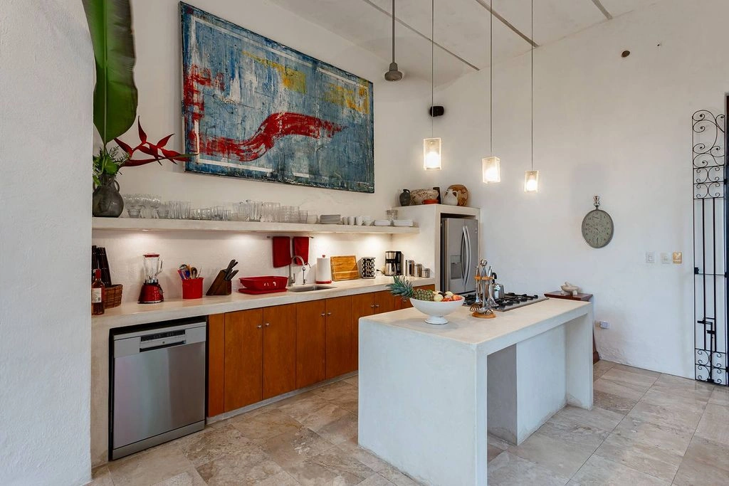 墨西哥梅里达宽敞三居室住宅