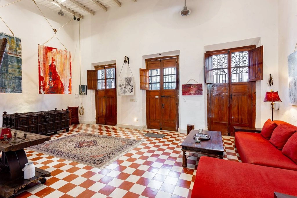 墨西哥梅里达宽敞三居室住宅