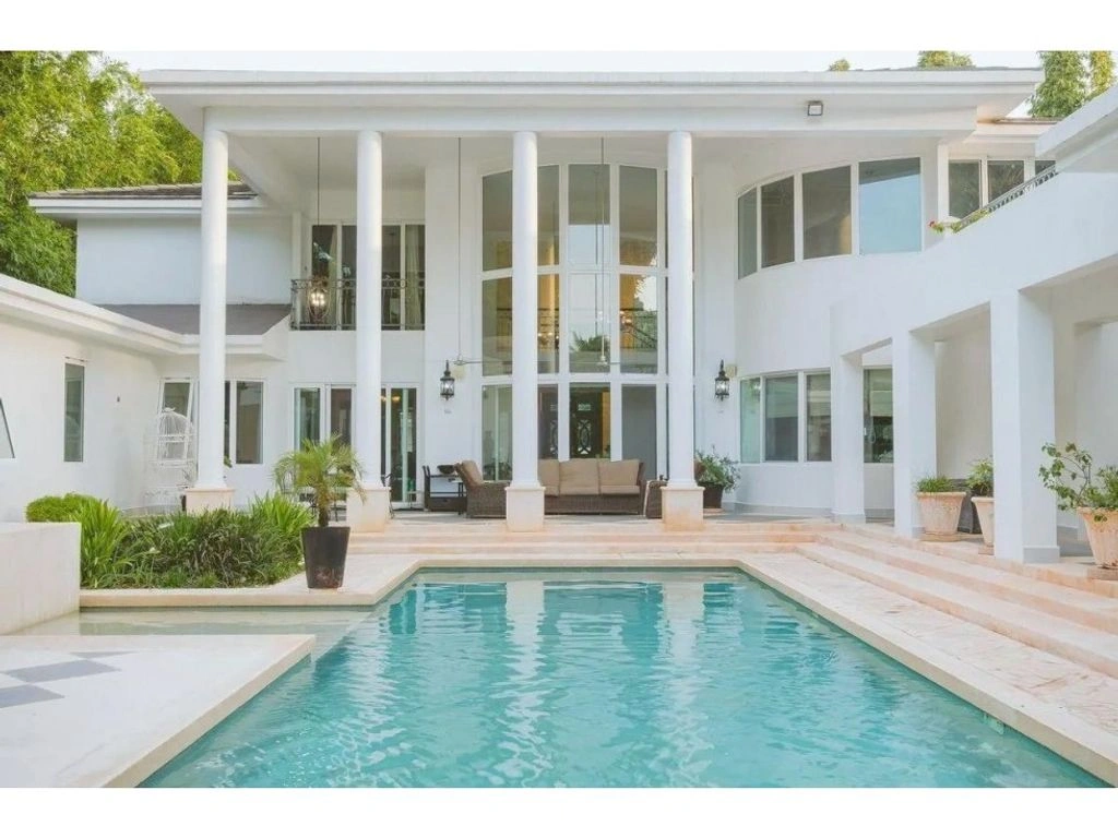 梅里达(墨西哥)明亮住宅