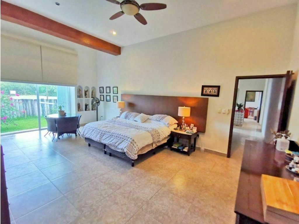 منزل فسيح بمساحة 801 m² في ميريدا، المكسيك