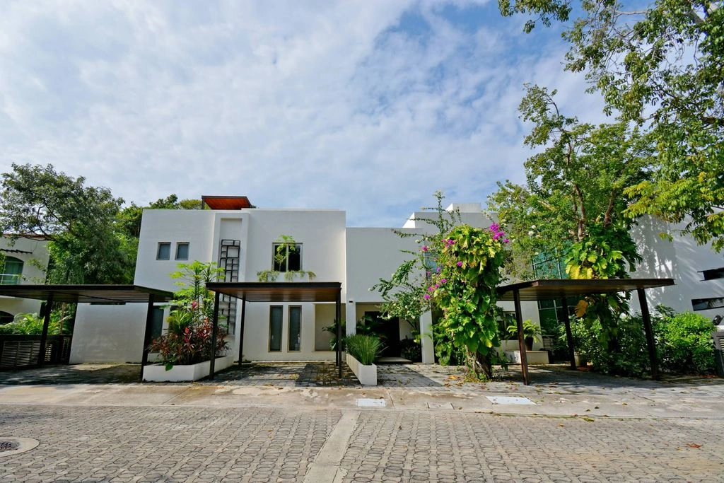 فيلا فسيحة بمساحة 769 م² في بلايا ديل كارمن، المكسيك