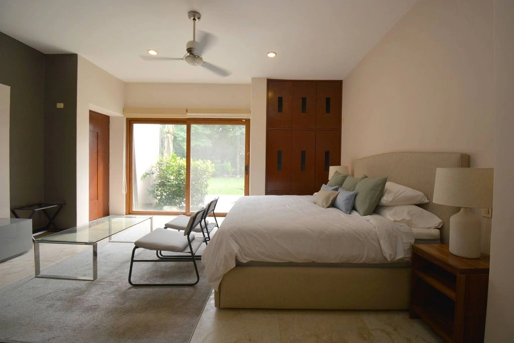 Spacious villa 854 m2 in Playa del Carmen, Mexico