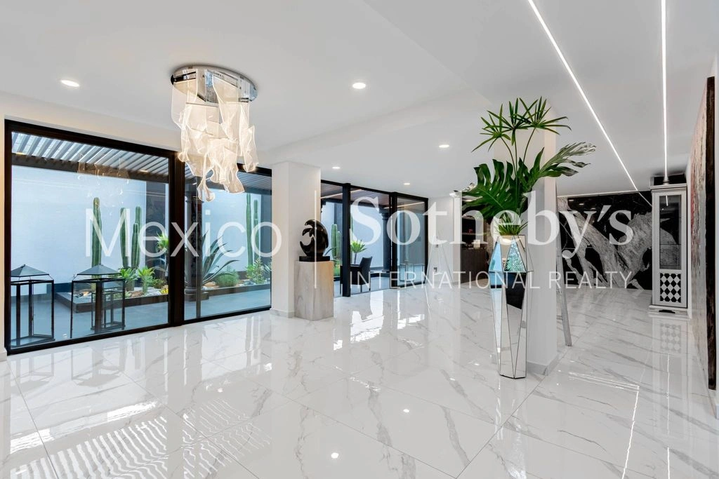 فيلا فسيحة بمساحة 1000 م² في مكسيكو سيتي، المكسيك