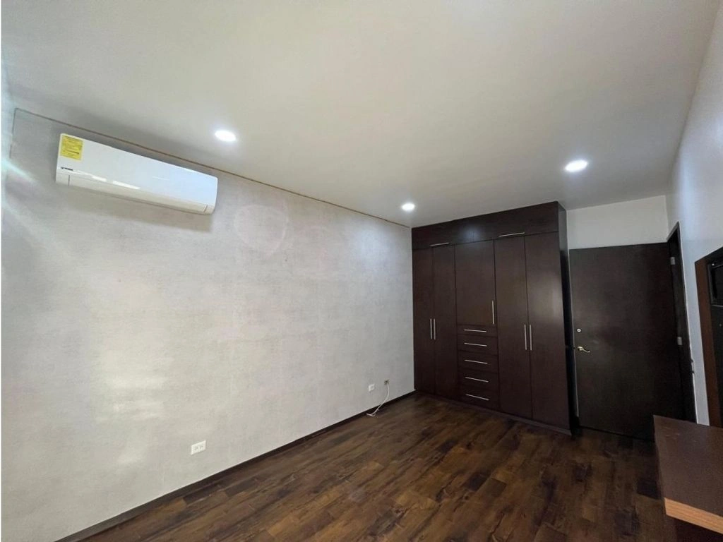 Villa luminosa con 5 camere da letto a Tijuana, Messico