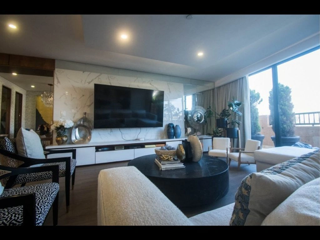 Bright penthouse in Tijuana, Mexico