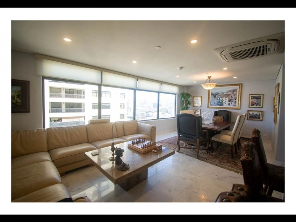 شقة واسعة مكونة من غرفتين في تيخوانا، الولايات المتحدة