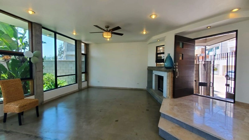 منزل مكون من 4 غرف نوم فسيح في تيخوانا، المكسيك