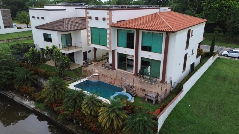 منزل واسع بمساحة 420 م² في تيخوانا، المكسيك