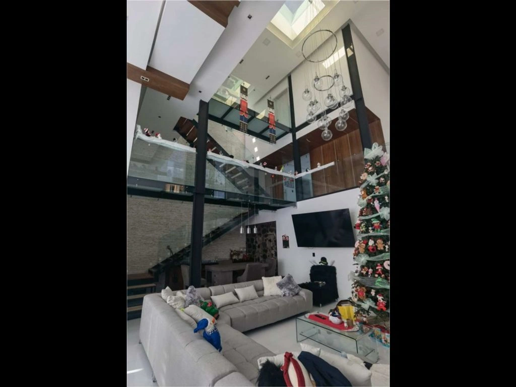 منزل فسيح بمساحة 365 m2 في بويبلا، المكسيك