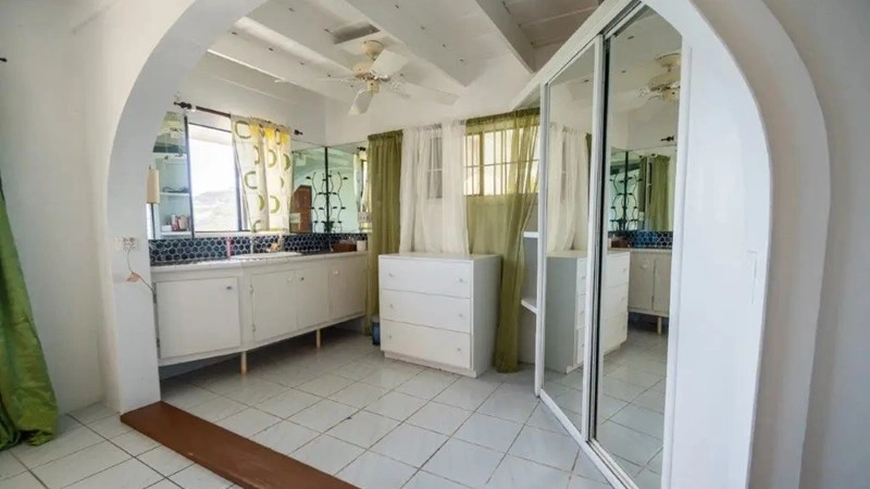 菲利普斯堡(圣马丁)6+1 宽敞别墅