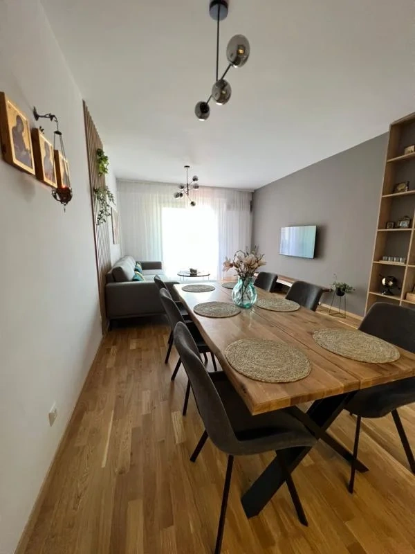 Podgorica, Karadağ'da ferah 2+1 daire