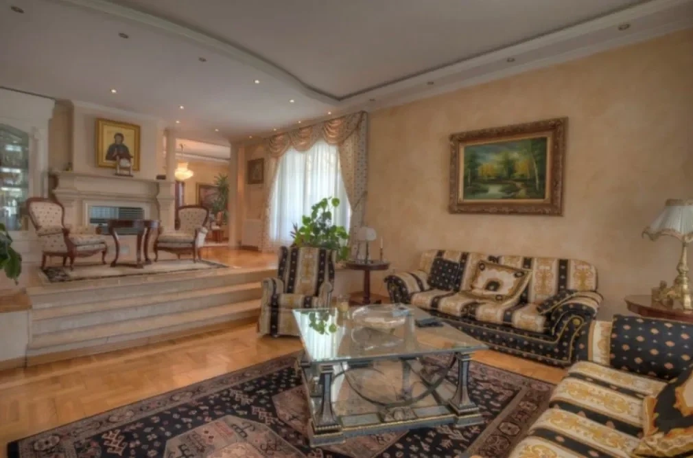 فيلا مشرقة بمساحة 960 م2 مفروشة في بودغوريتسا، الجبل الأسود