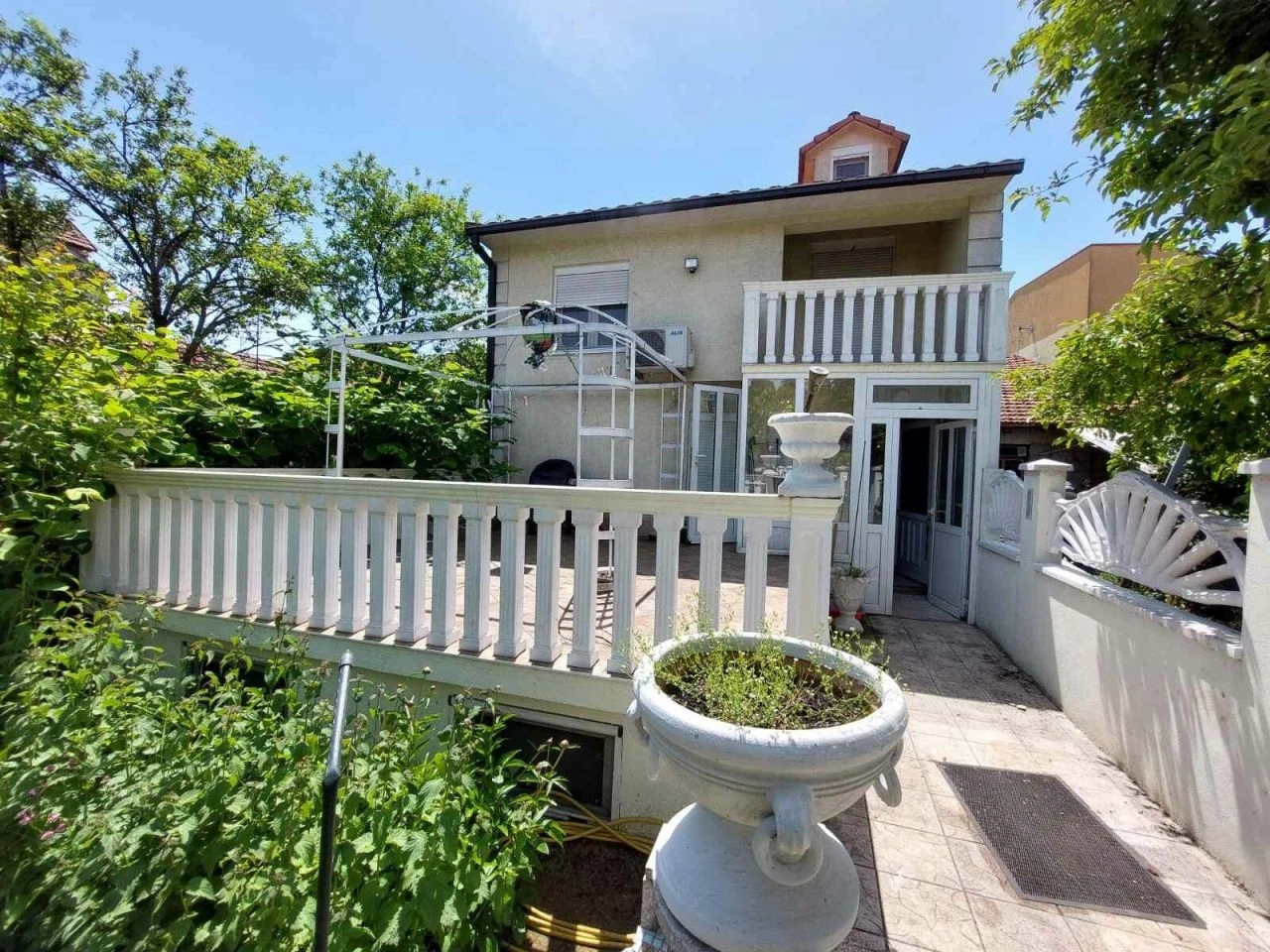 منزل عائلي بمساحة 135 م² في وسط نيكشيتش، مونتينيغرو