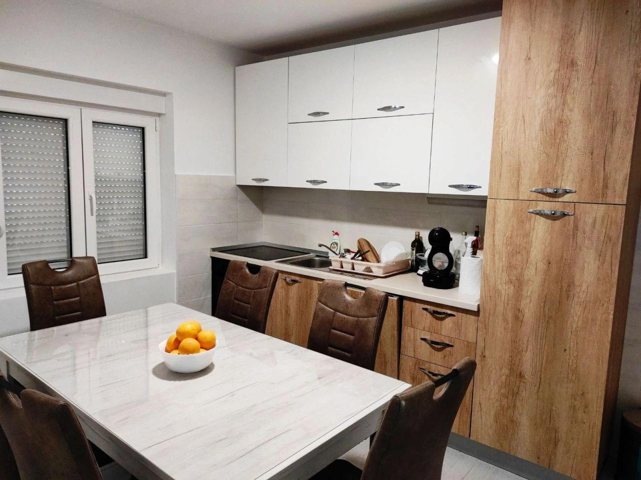 Меблированный дом 130 м² у озера в Никшиче, Черногория