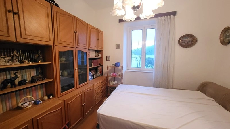 बाओसिसी, मोंटेनेग्रो में तटीय नगर में 64 मी² का आरामदायक अपार्टमेंट