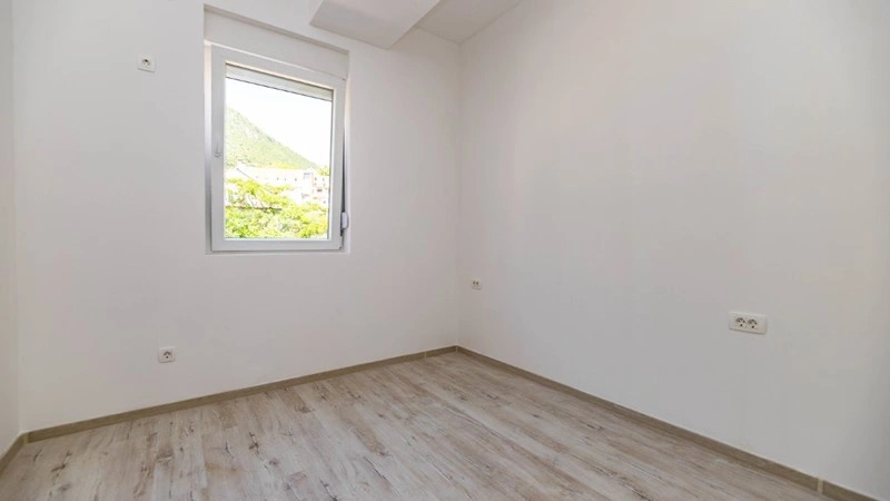 شقة جديدة بمساحة 69 م2 مع إطلالة على البحر الأدرياتيكي في باوشي، مونتينيغرو