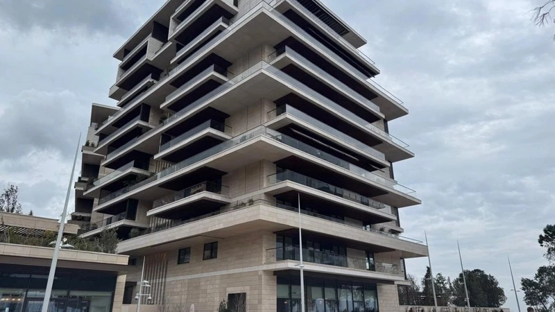 دوبلكس فريد بمساحة 611 متر مربع في المنطقة البيئية الجديدة ماريتيرا، موناكو