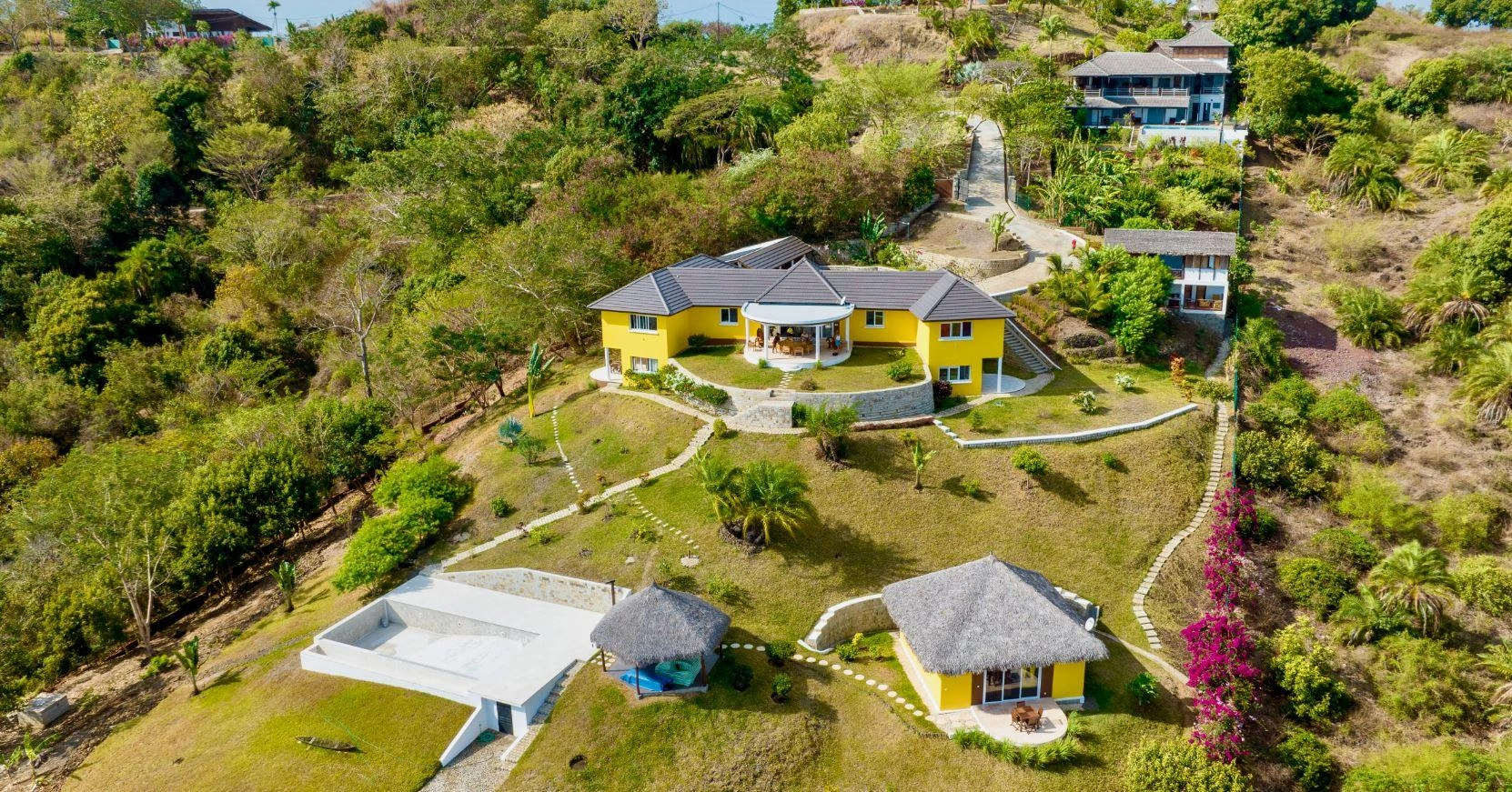 Villa lumineuse 5+1 à Nosy Be, Madagascar