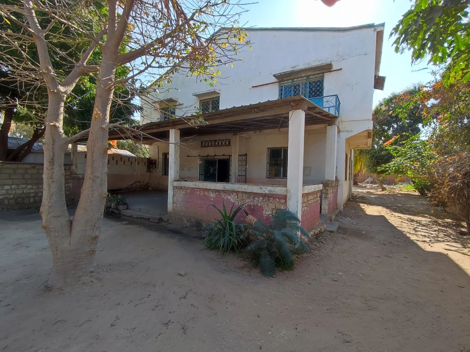 采光良好的7+1居室住宅,位于图莱亚尔(马达加斯加)