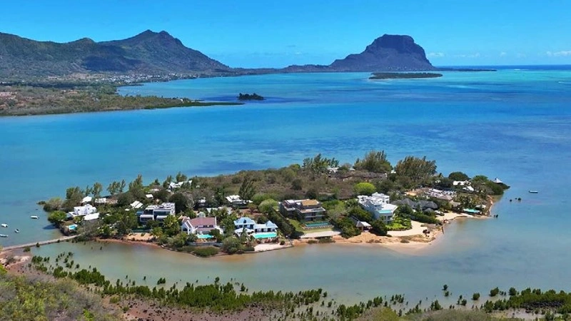 Apartamento luminoso 4+1 em Grand Rivière Noir, Mauritius