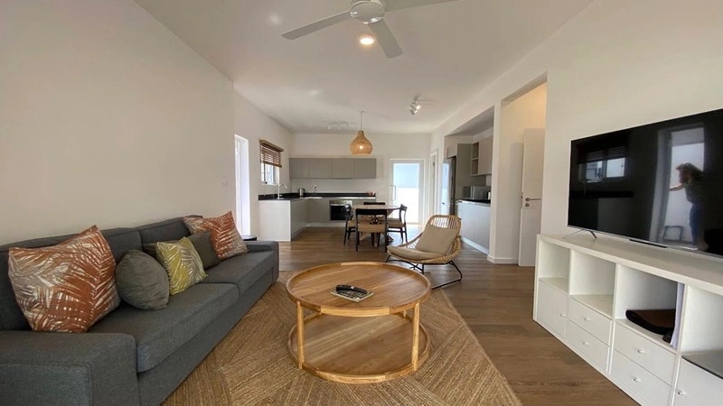 Apartamento espaçoso 3+1 em Grand Rivière Noir, Ilhas Maurícias