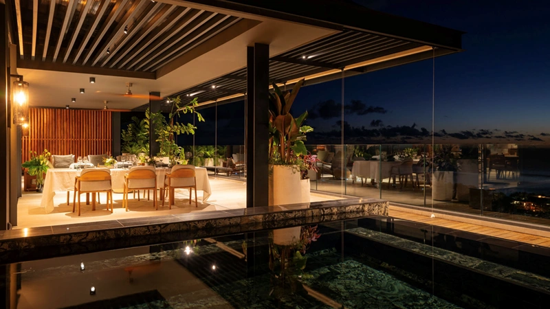 Penthouse rénové 3+1 à Grand Rivière Noir, Maurice