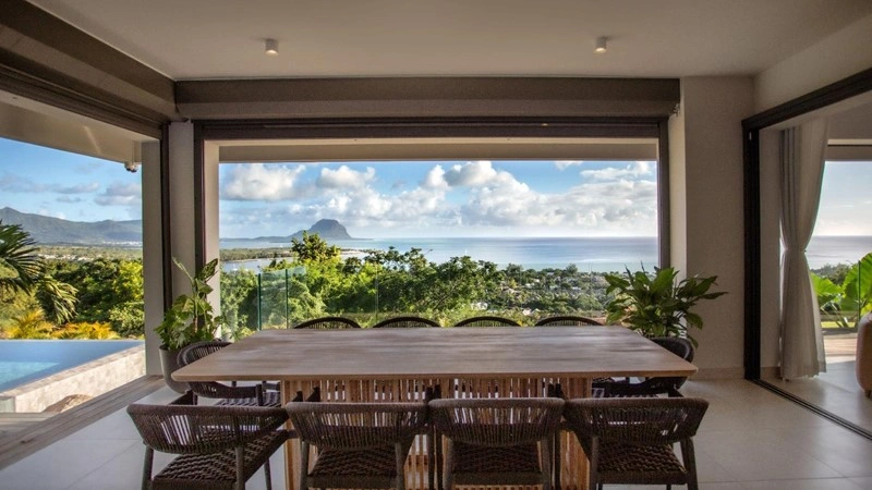Moderne Villa 550 m2 in Grande Riviere Noire, Mauritius