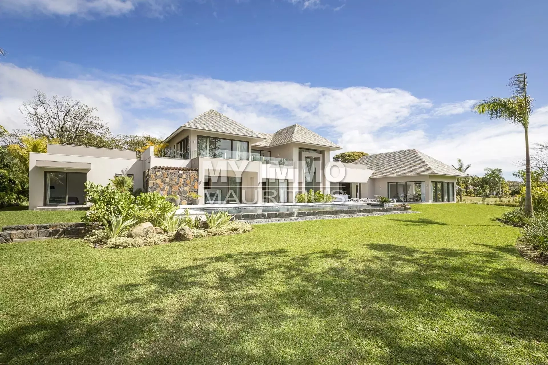 New villa 538 m2 in Port Louis, Mauritius