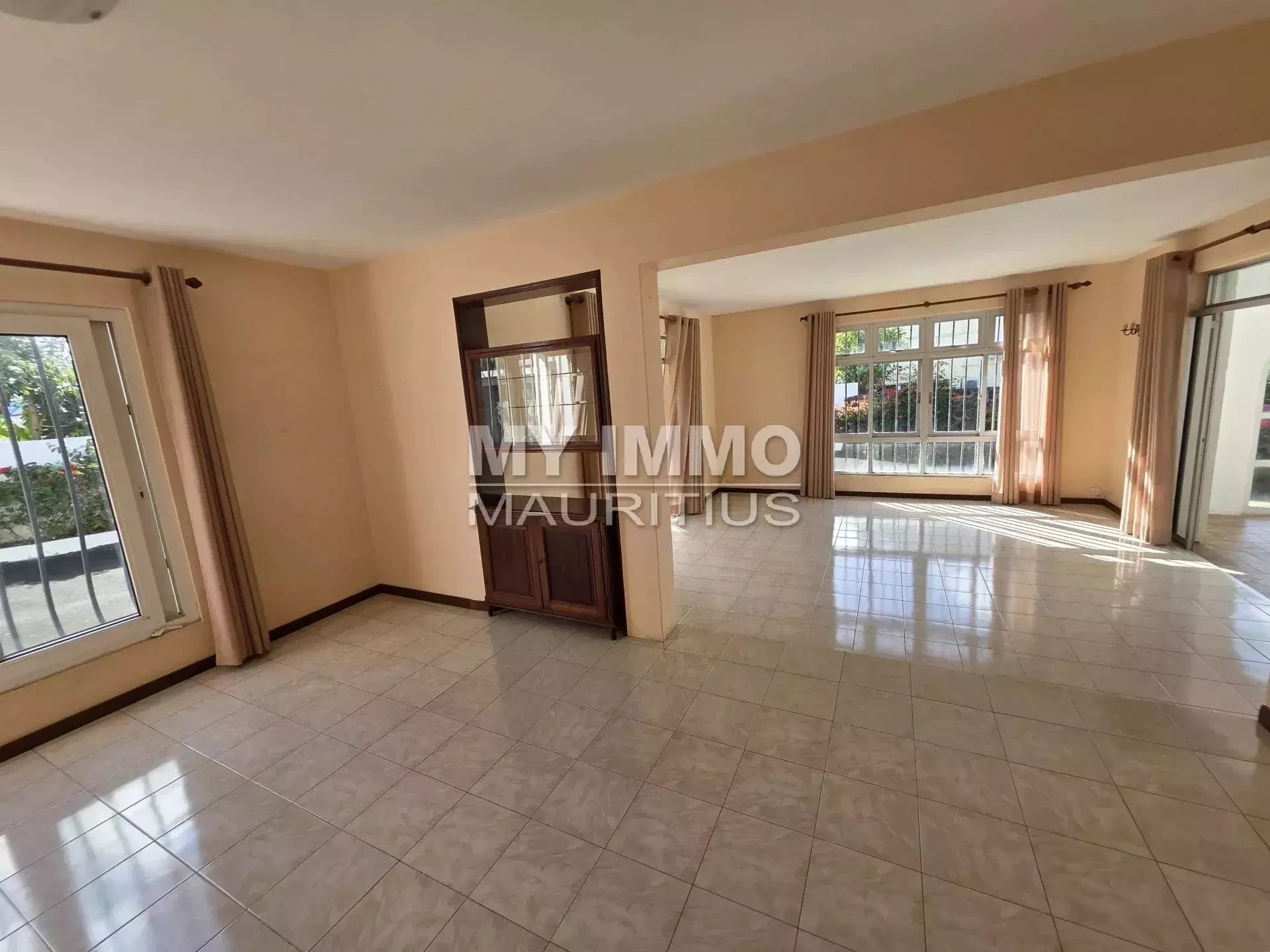 فيلا مريحة من 4 غرف نوم في جراند باي، موريشيوس