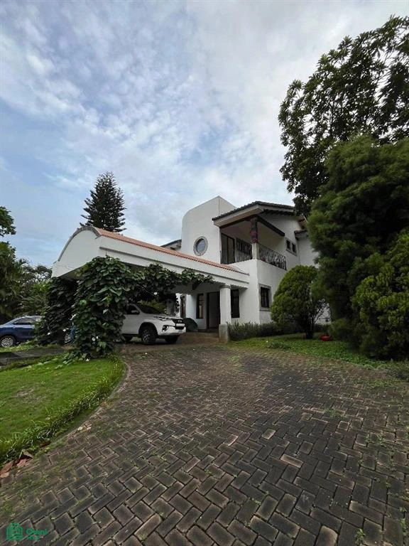 尼加拉瓜马那瓜 365 m² 带花园住宅