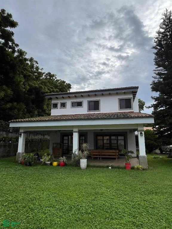 尼加拉瓜马那瓜 365 m² 带花园住宅