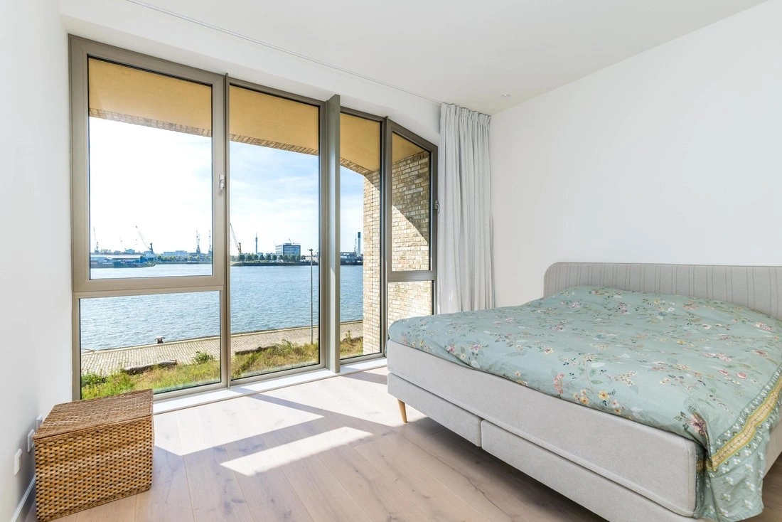 Prestigious 2-bedroom apartment in Rotterdam, Netherlands