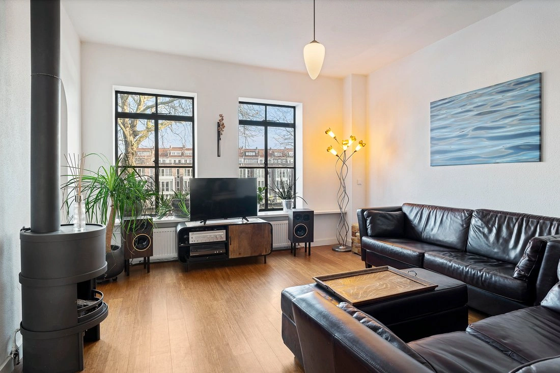 Comfortable townhouse 3+1 in Schiedam, Netherlands
