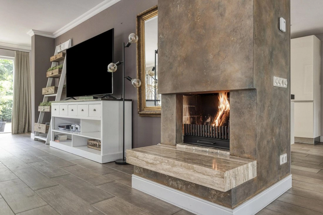 Spacious 5-bedroom house in Bergschenhoek, Netherlands