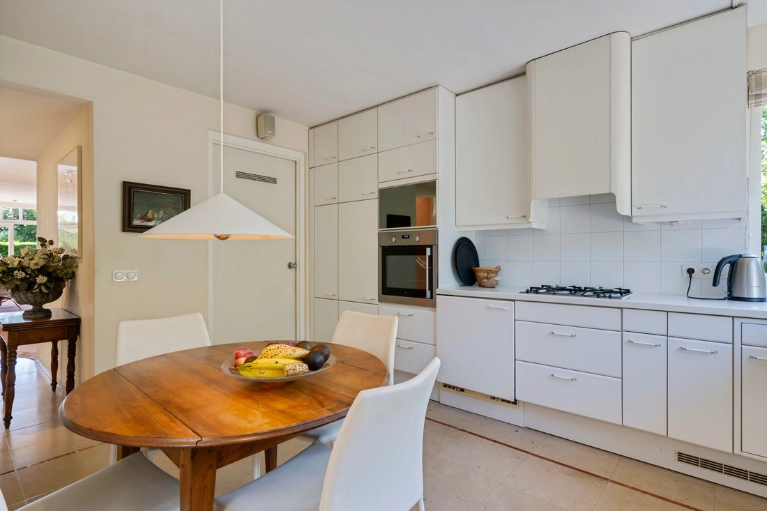 فيلا فسيحة مكونة من 4 غرف نوم في روتردام، هولندا