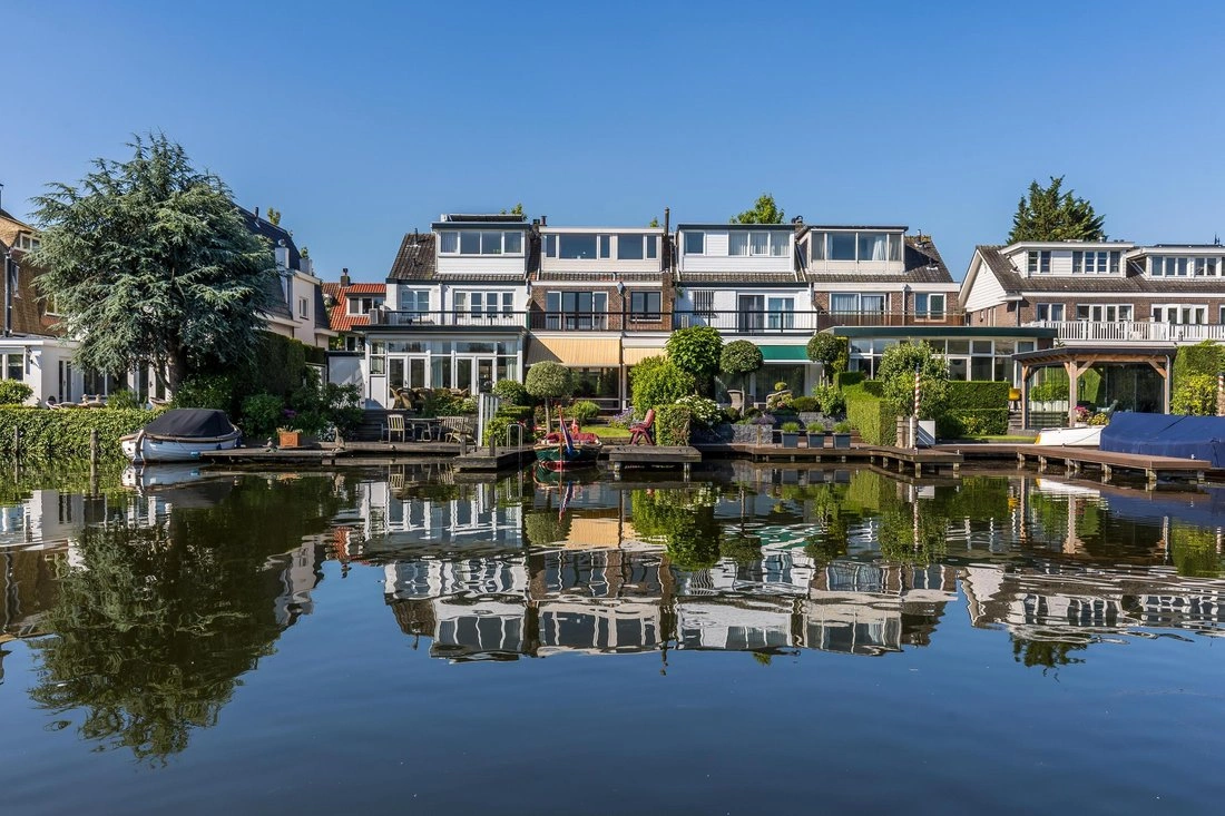 荷兰鹿特丹 明亮住宅