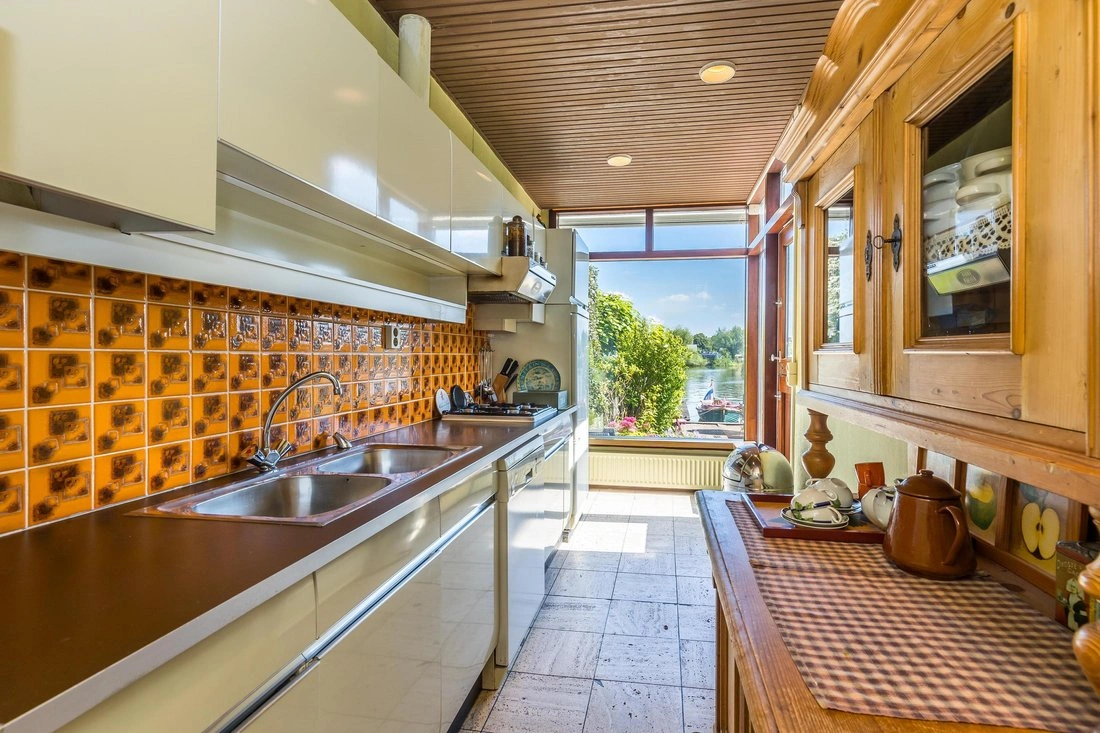 荷兰鹿特丹 明亮住宅