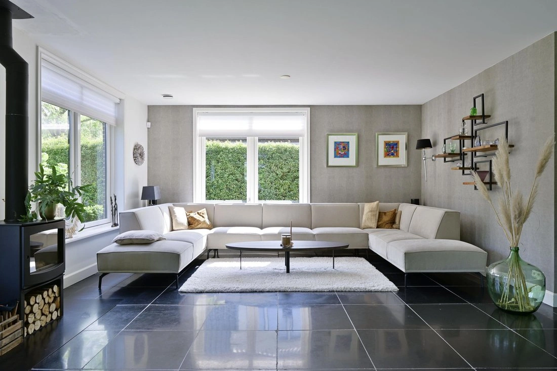 Spacious 7-bedroom villa in Utrecht, Netherlands