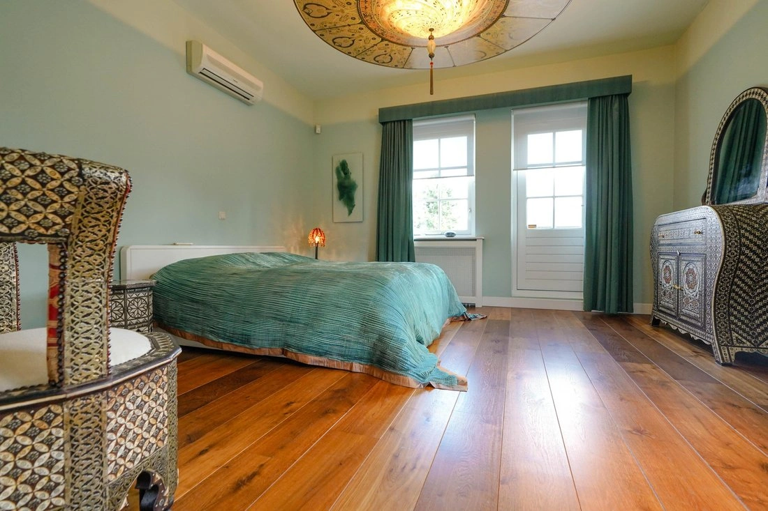 荷兰海牙宽敞别墅,326 m²