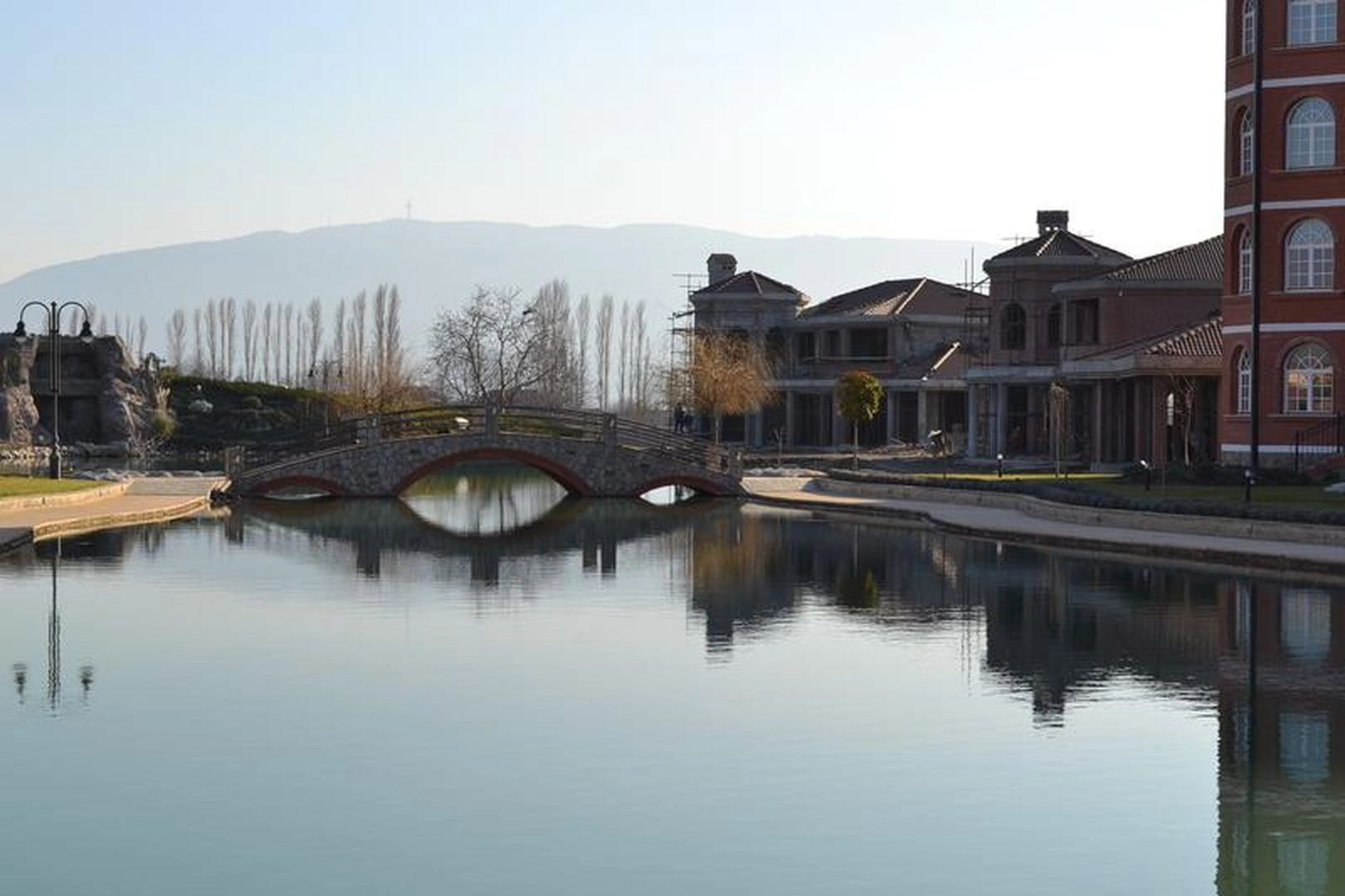 北马其顿斯科普里5+1公寓,带露天泳池