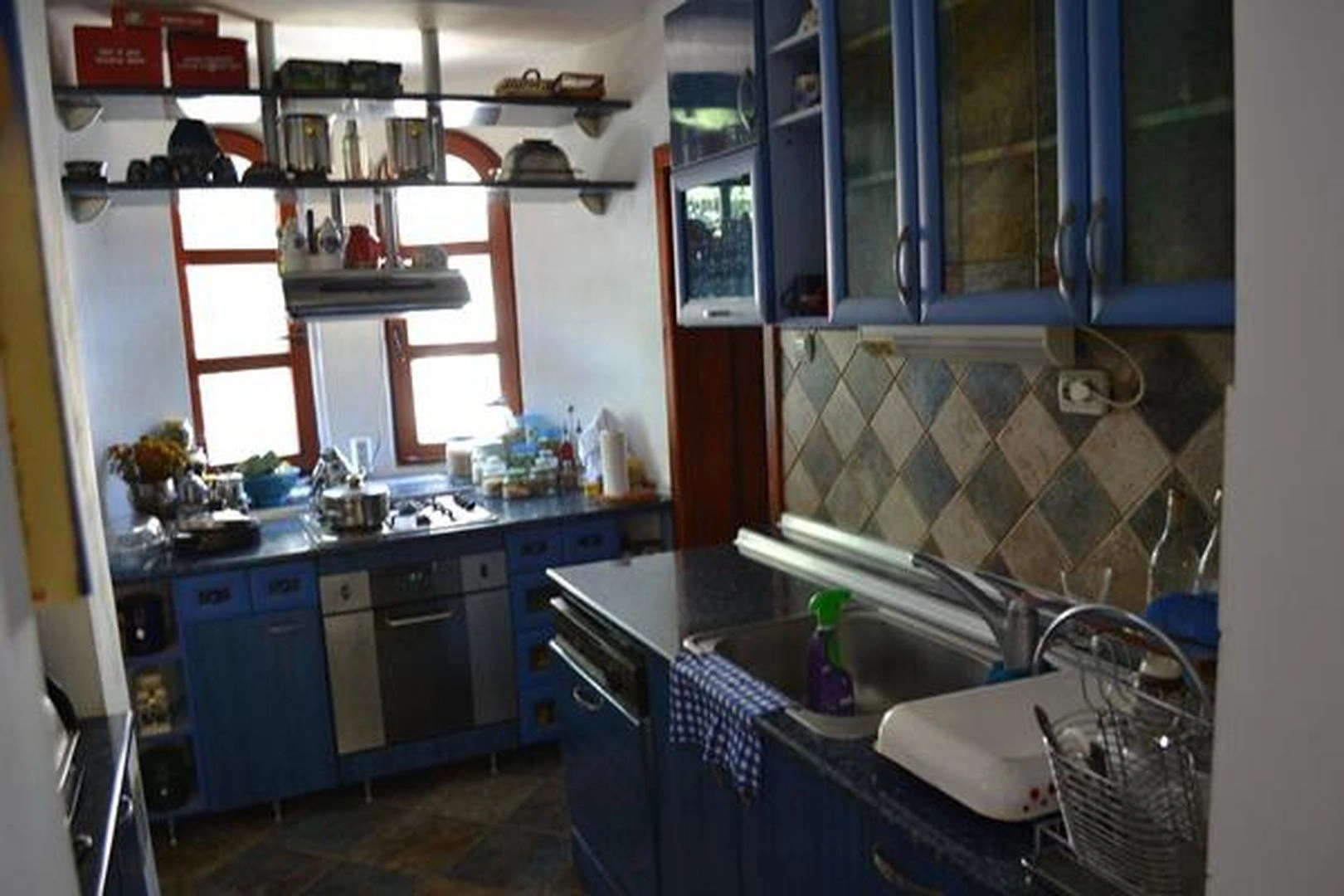 Üsküp, Kuzey Makedonya'da panoramik manzaralı 4+1 villa