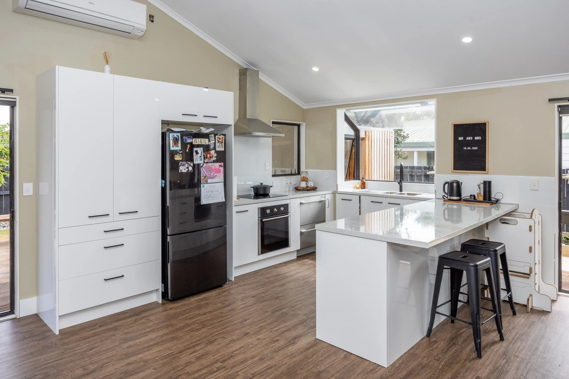 منزل حديث 3+1 للعيش في هاميلتون، نيوزيلندا