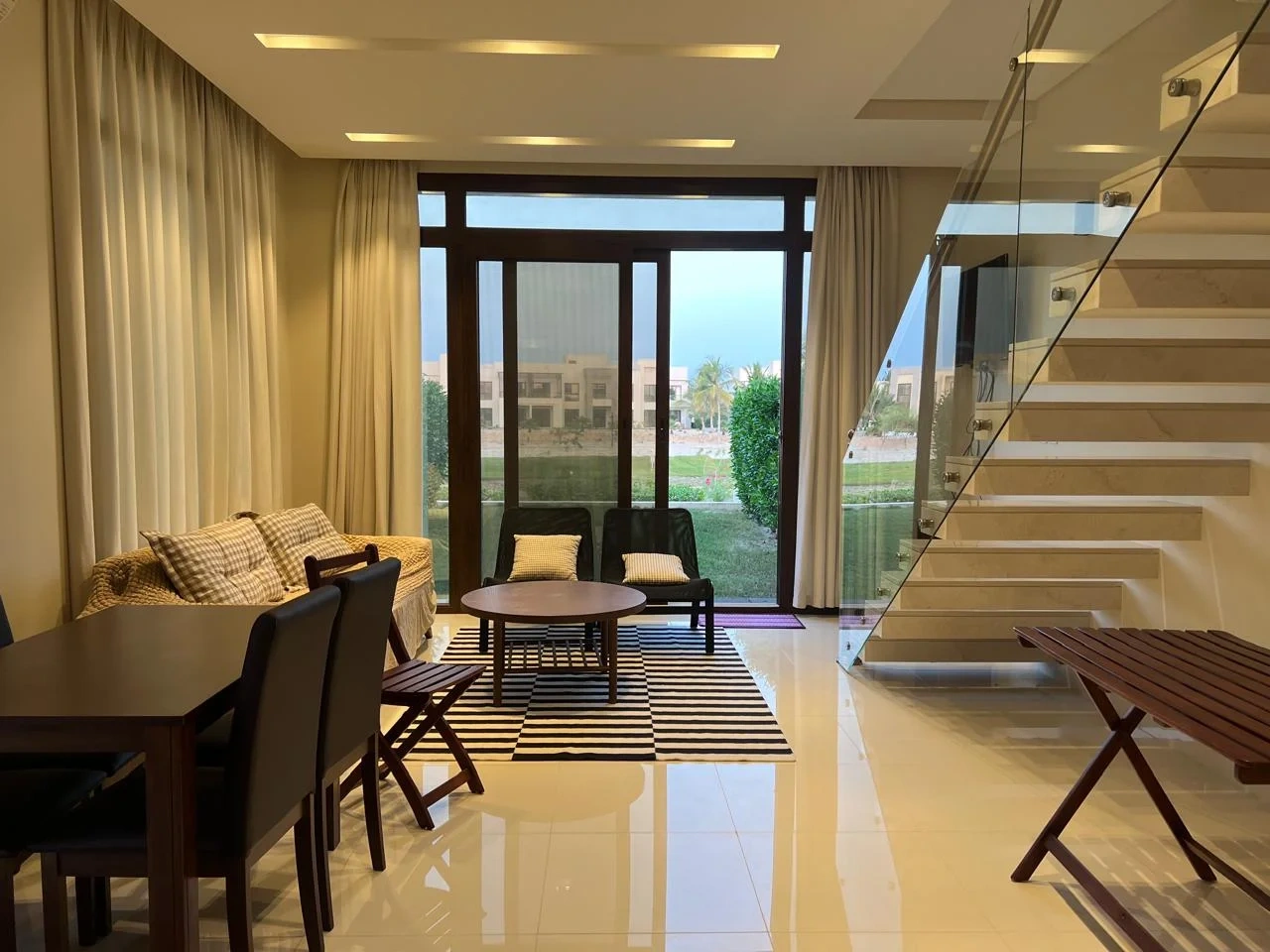 شقة دافئة ذات تصميم مفتوح 76 م² في صلالة، عمان