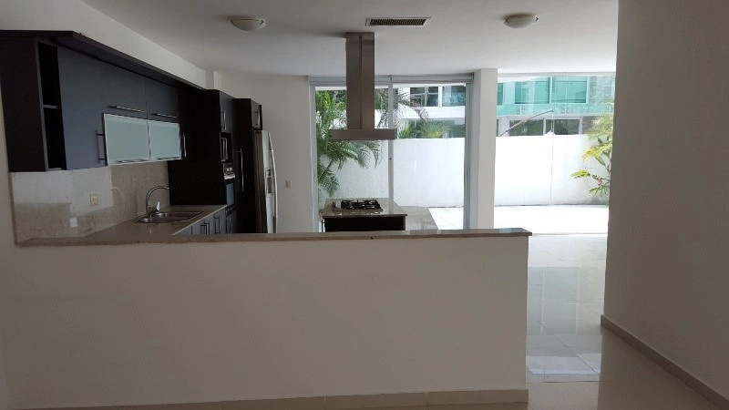 خانهای جادار به مساحت 356 m2 در توکومن، پاناما