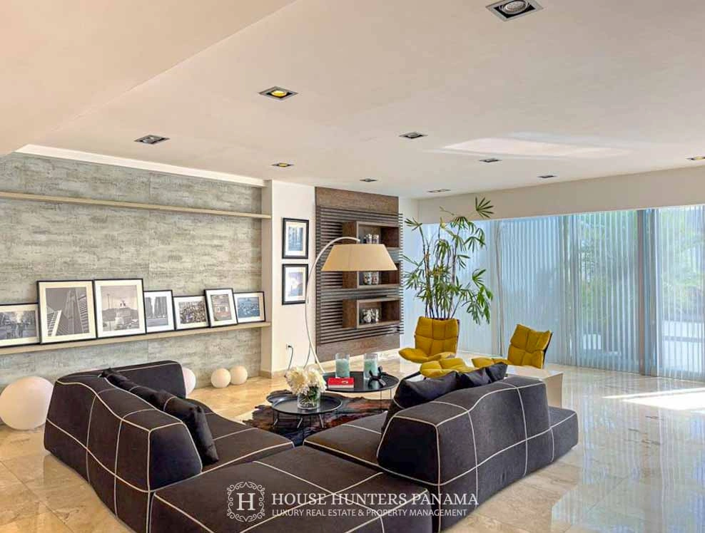 شقة فسيحة مكونة من 4 غرف نوم في مدينة بنما، بنما