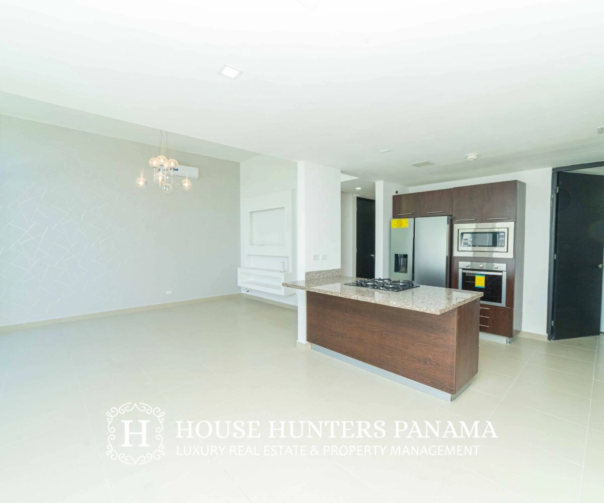 تاون هاوس فسيح مكون من 4 غرف نوم في مدينة بنما، بنما