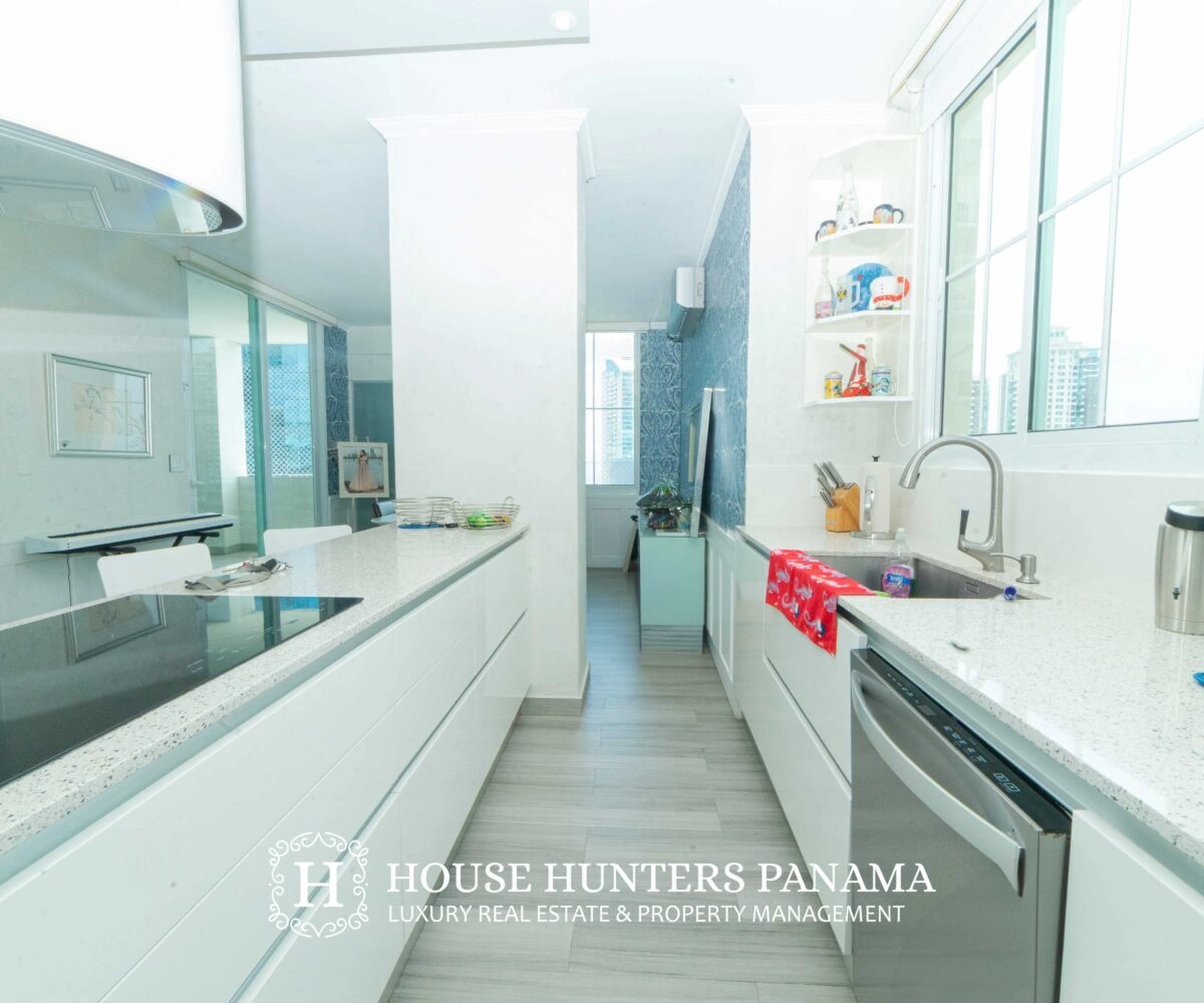 巴拿马城宽敞四卧复式