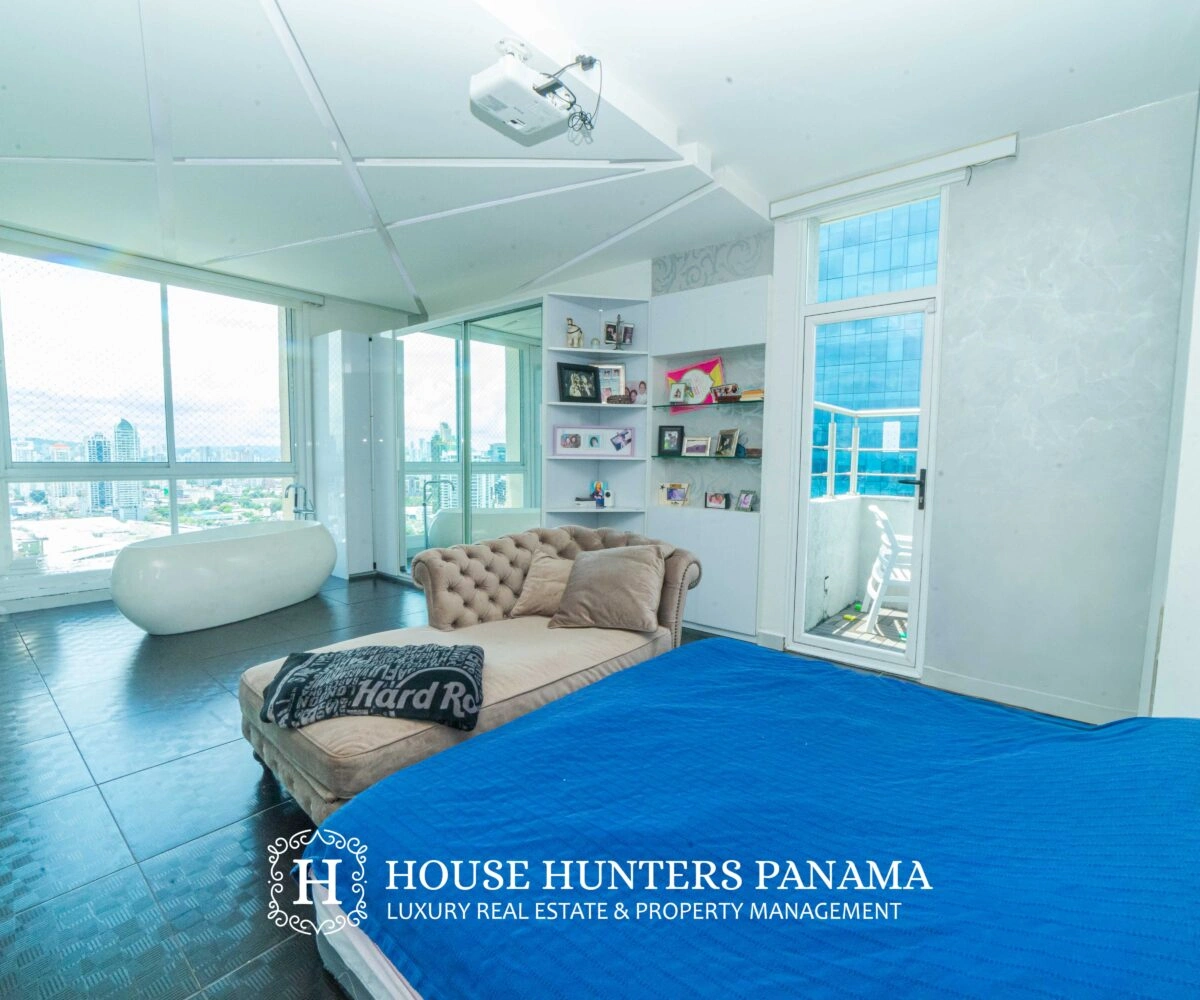 巴拿马城宽敞四卧复式