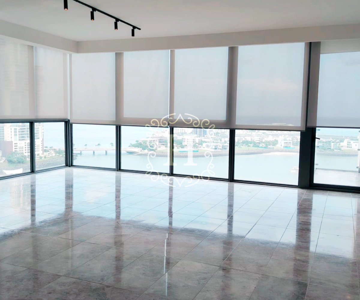 آپارتمان سهخوابهٔ جادار در شهر پاناما، پاناما